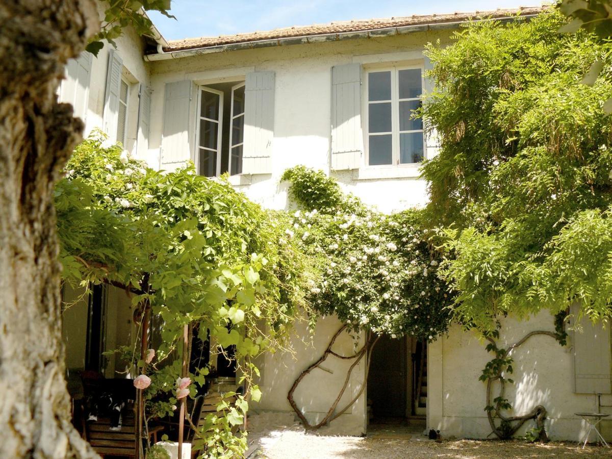 Maison Piloni L'Isle-sur-la-Sorgue Luaran gambar